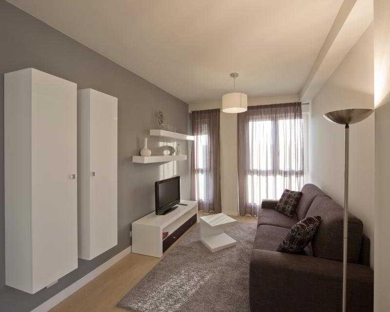 Apartamentos Irenaz Витория Экстерьер фото