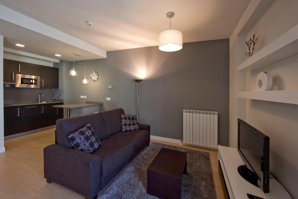 Apartamentos Irenaz Витория Номер фото